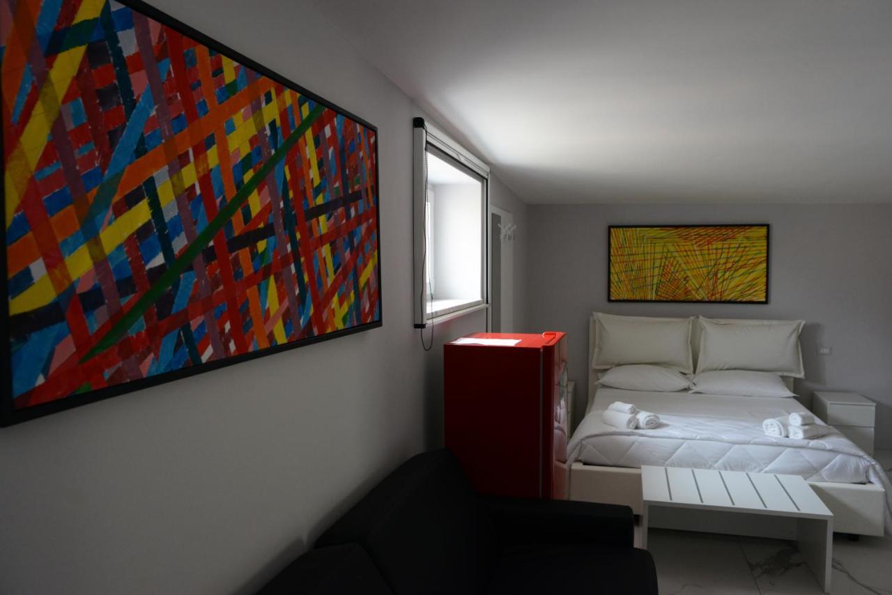 Guest house Dimore Pietrapenta Apartments, & - Via Lucana 223, Via Piave 23, Via Chiancalata 16 *
