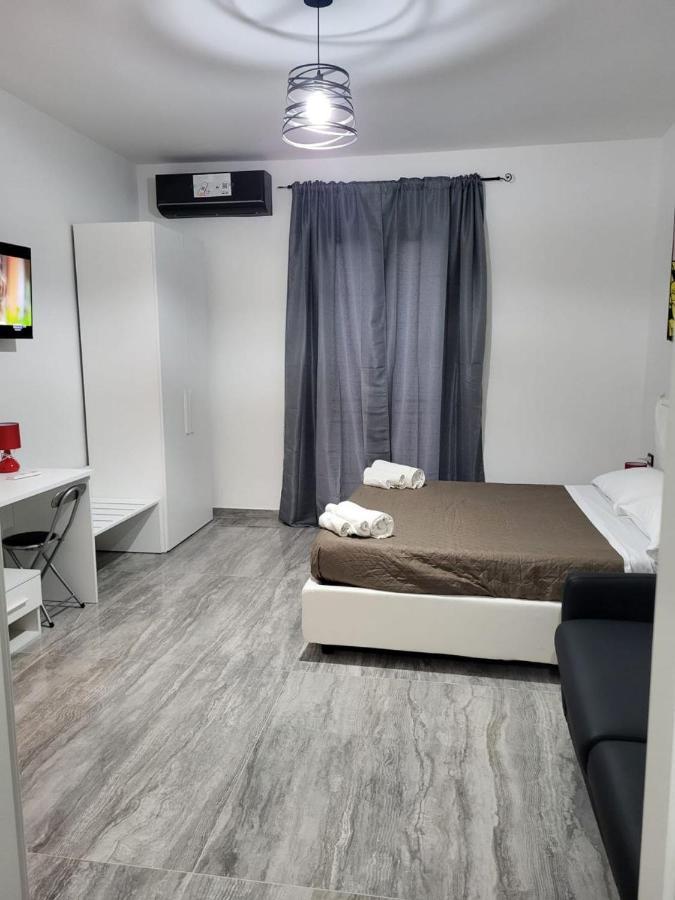 Dimore Pietrapenta Apartments, & - Via Lucana 223, Via Piave 23, Via Chiancalata 16 Guest house *